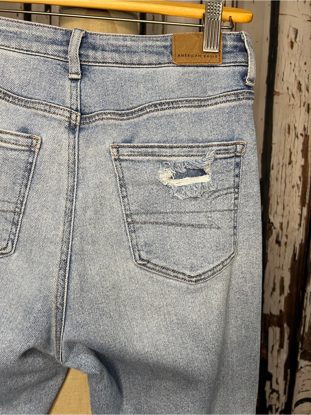 TREND DENIM!! American Eagle Outfitters - Picture 6 of 8